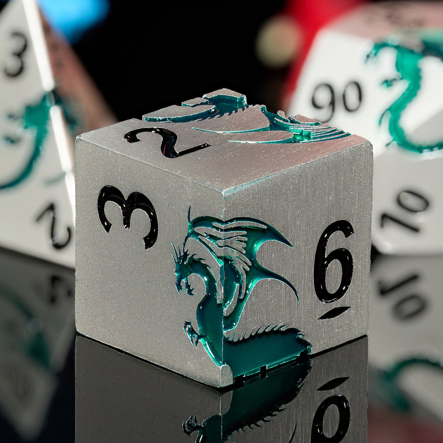 7 PCS Heavy Metallic Dragon D&D Dice Set with Gift Box for DND Tabletop Game（WhiteGreen）